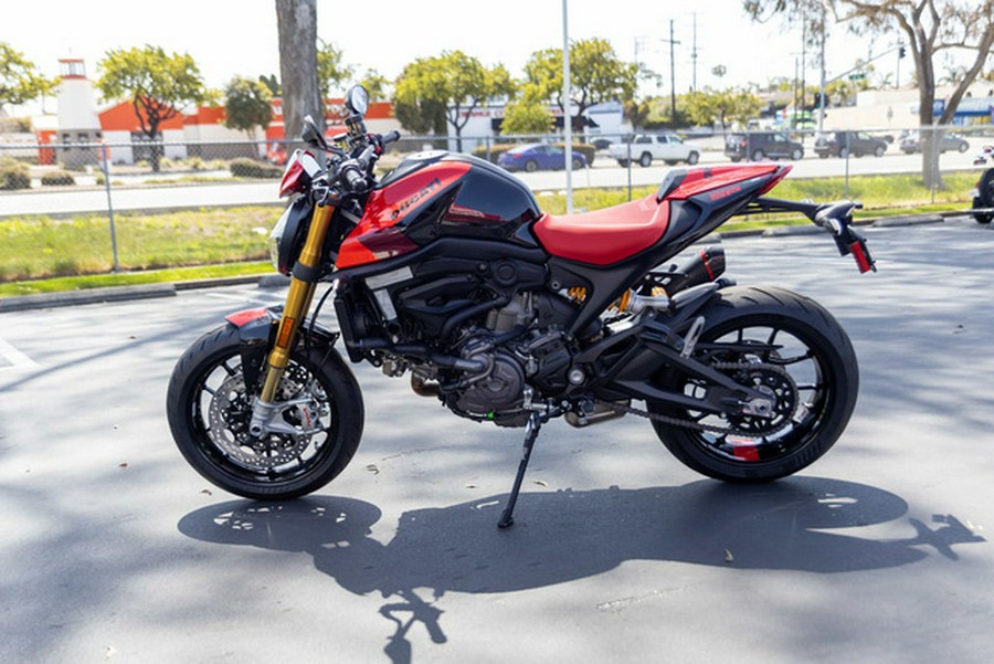 2025 Ducati Monster SP