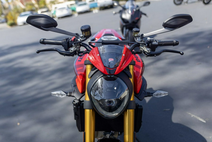 2025 Ducati Monster SP