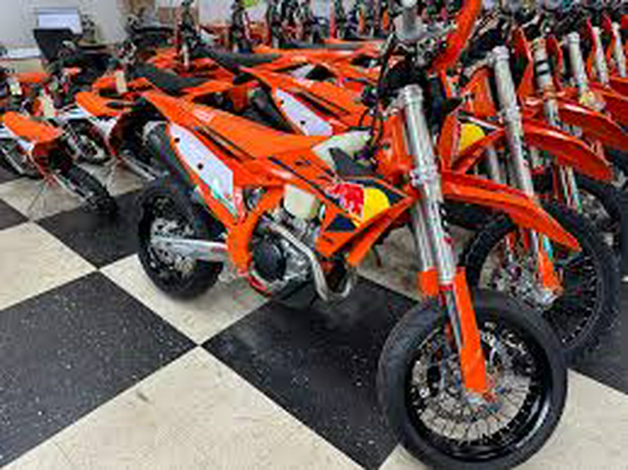 2025 KTM EXC 500 F Champion Edition