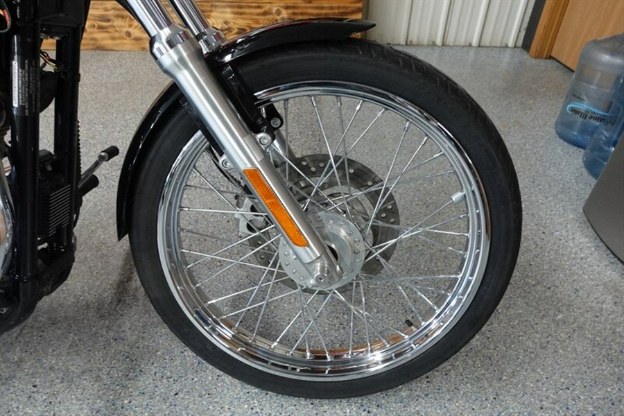 2007 Harley-Davidson Sportster 883 Custom