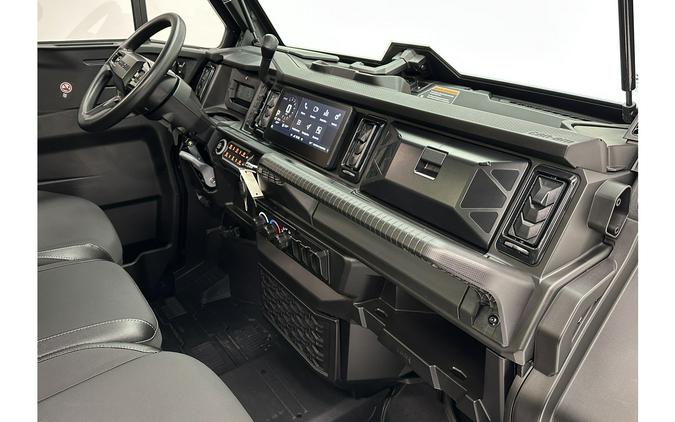 2026 Defender LIMITED CAB HD11 - Can-Am