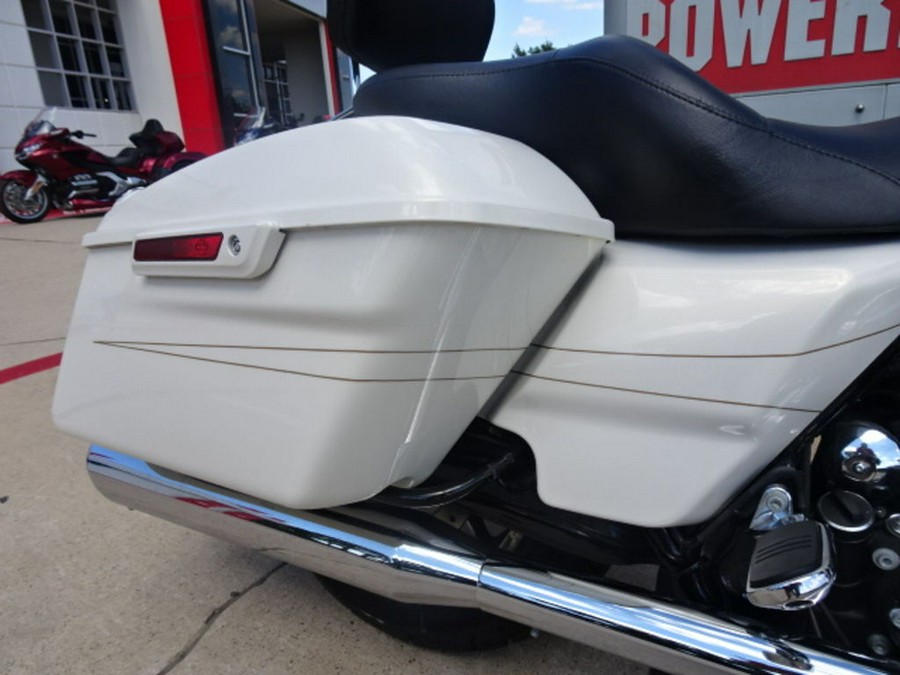 2014 Harley-Davidson Street Glide® Special