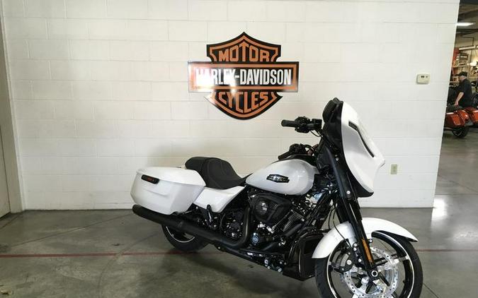 2024 Harley-Davidson® FLHX - Street Glide®