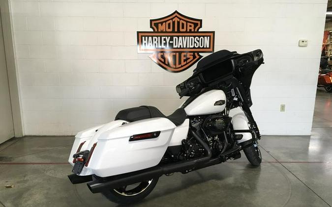 2024 Harley-Davidson® FLHX - Street Glide®