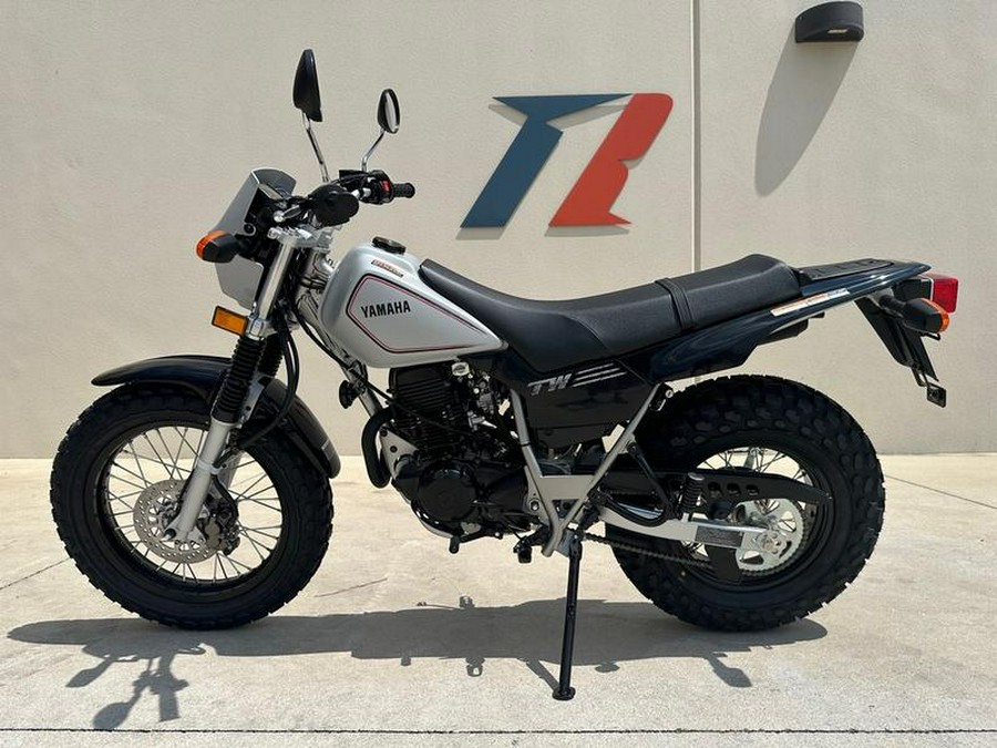 2024 Yamaha TW200