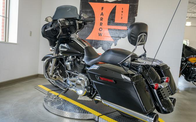 2019 Harley-Davidson Street Glide Grand American Touring FLHX