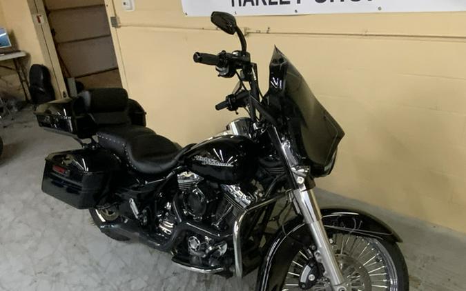 2016 Harley-Davidson FLHXS Street Glide Special