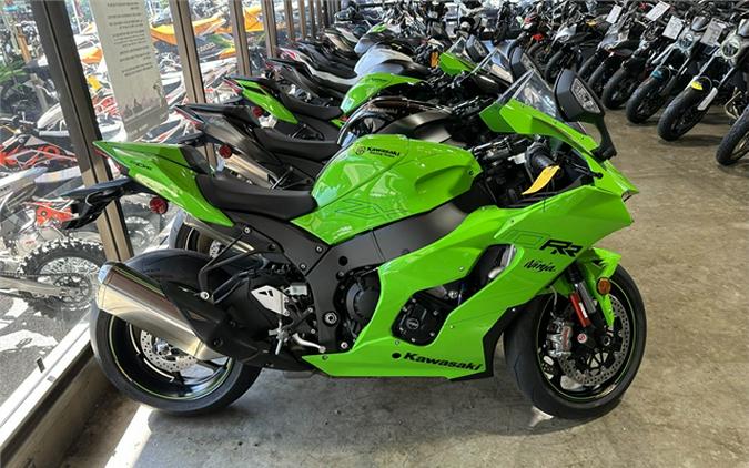 2023 Kawasaki Ninja® ZX™-10RR Base