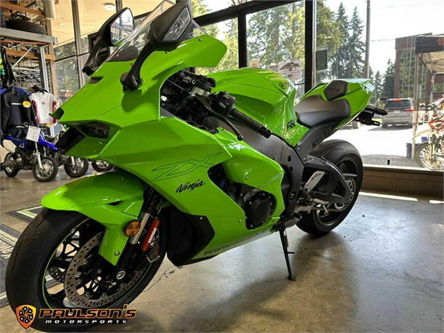 2023 Kawasaki Ninja® ZXT-10RR Base