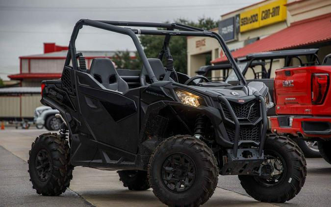 2023 Can-Am™ Maverick™ Trail DPS 1000