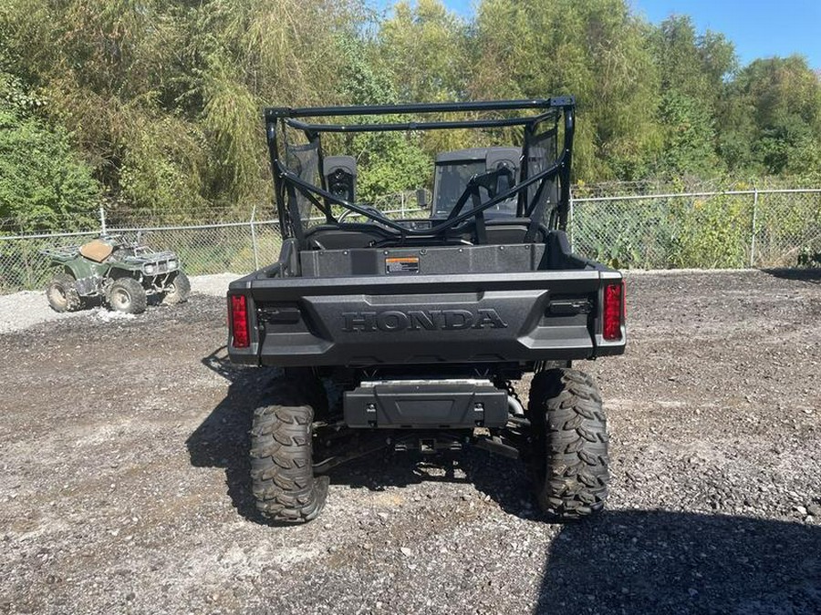 2025 Honda® Pioneer 1000 Deluxe