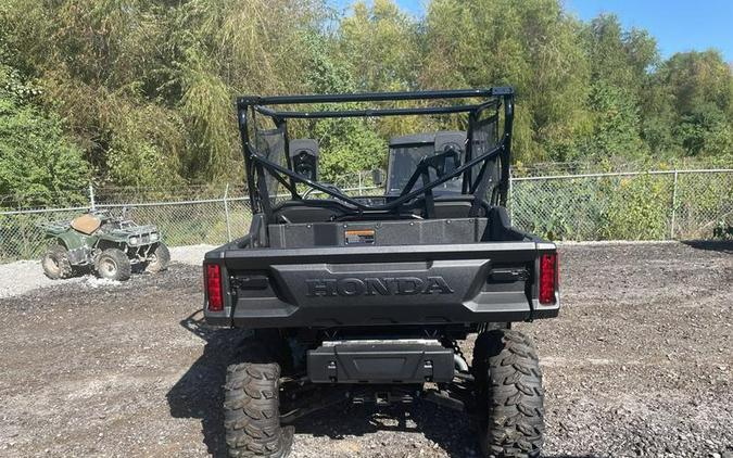 2025 Honda® Pioneer 1000 Deluxe
