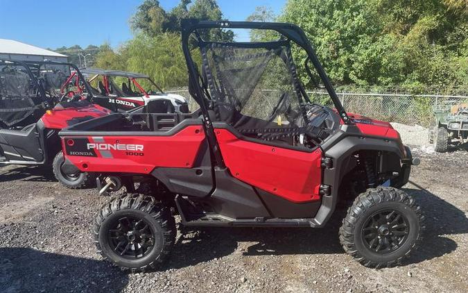 2025 Honda® Pioneer 1000 Deluxe