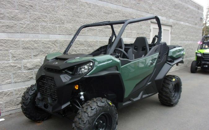 2024 Can-Am® Commander DPS 700