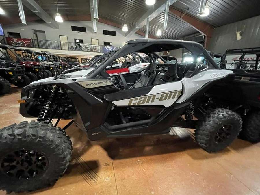 2024 Can-Am® Maverick X3 RS Turbo Catalyst Gray