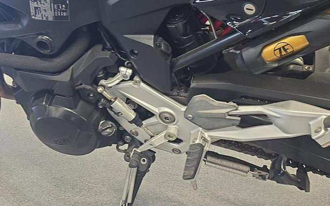 2021 BMW F 900 R Black Storm Met.