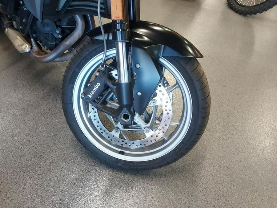 2021 BMW F 900 R Black Storm Met.