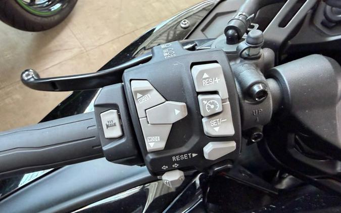 2026 Kawasaki Ninja H2 SX SE ABS