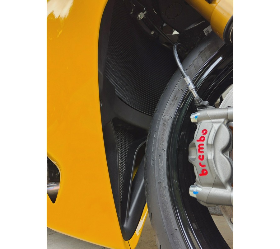 2026 DUCATI Panigale V2 S