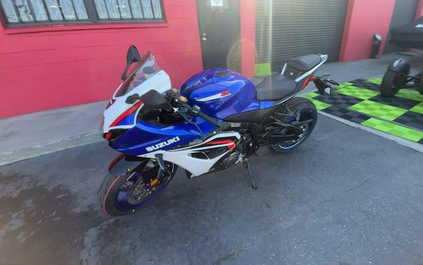 2027 Suzuki GSX-R1000 40TH ANNIVERSARY EDITION