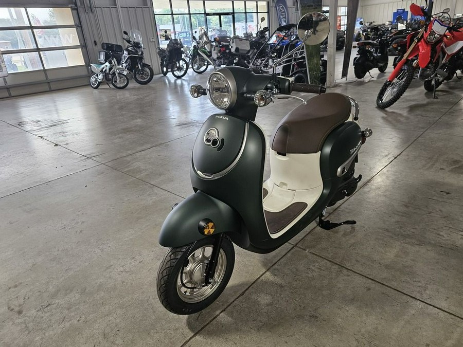 2024 Honda Metropolitan Base