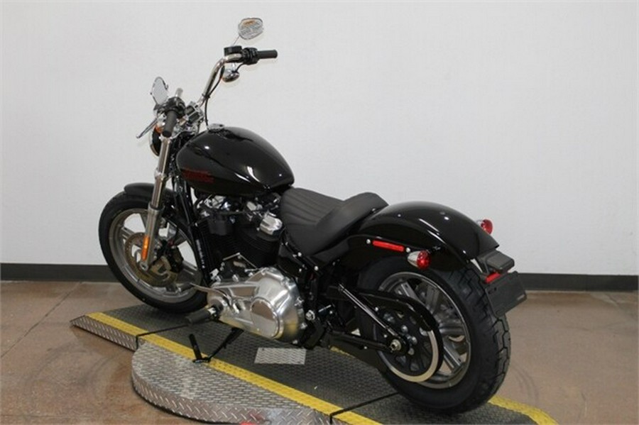 2023 Harley-Davidson Softail Standard Vivid Black