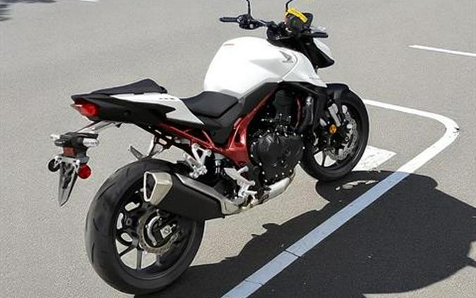 2025 Honda CB750 Hornet