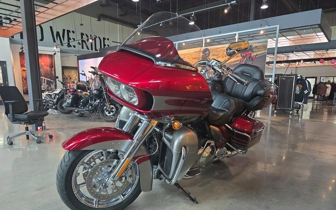FLTRUSE 2016 CVO™ Road Glide® Ultra