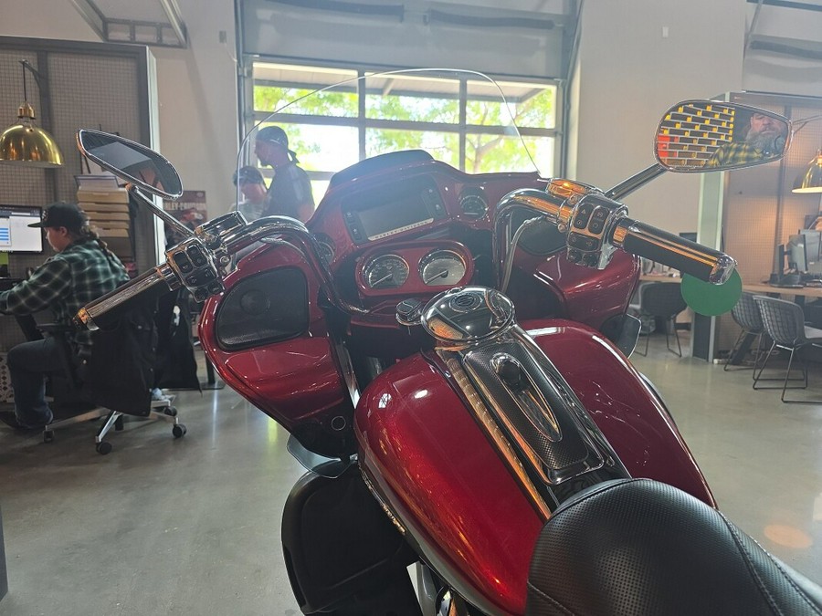 FLTRUSE 2016 CVO™ Road Glide® Ultra