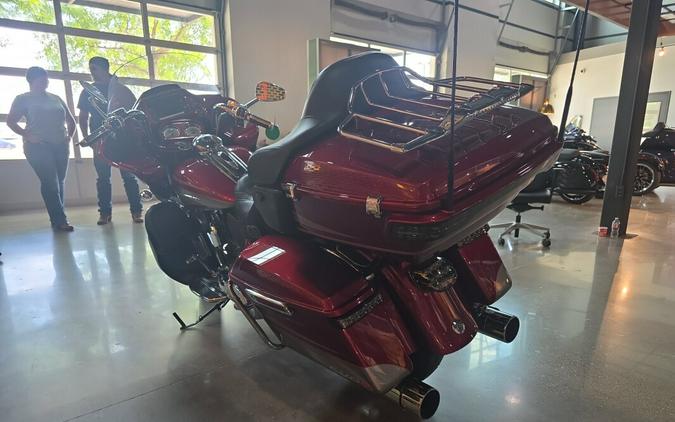 FLTRUSE 2016 CVO™ Road Glide® Ultra