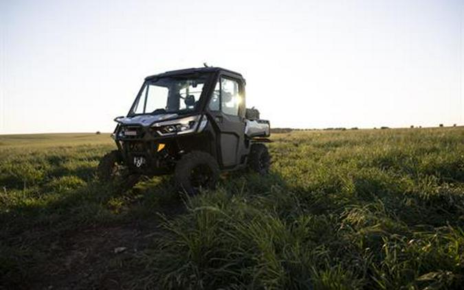 2020 Can-Am Defender Limited HD10