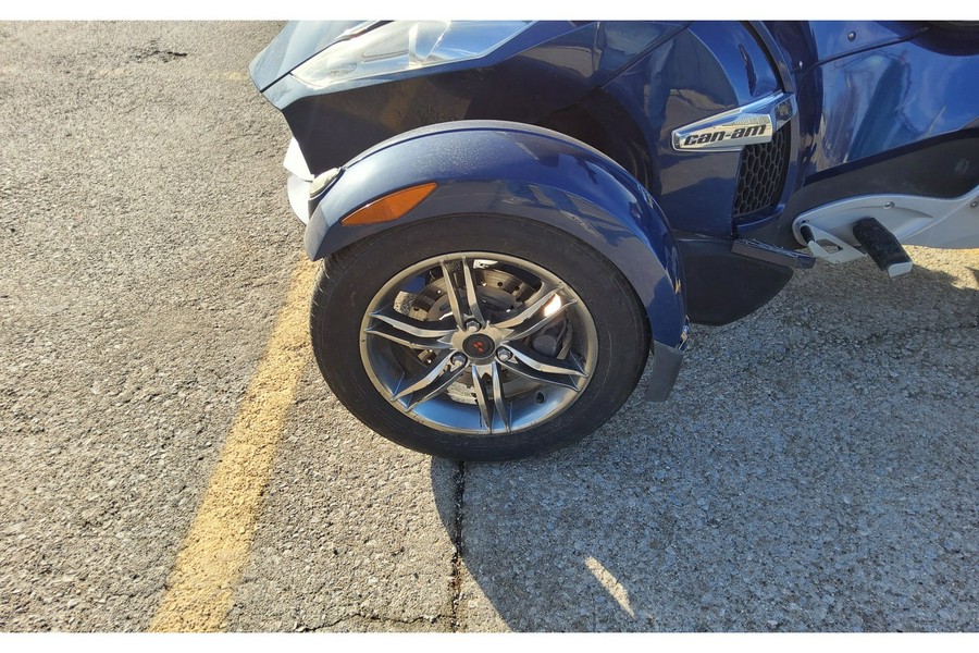 2010 Can-Am SPYDER RT