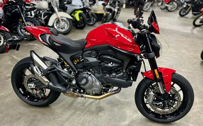 2024 DUCATI MONSTER PLUS