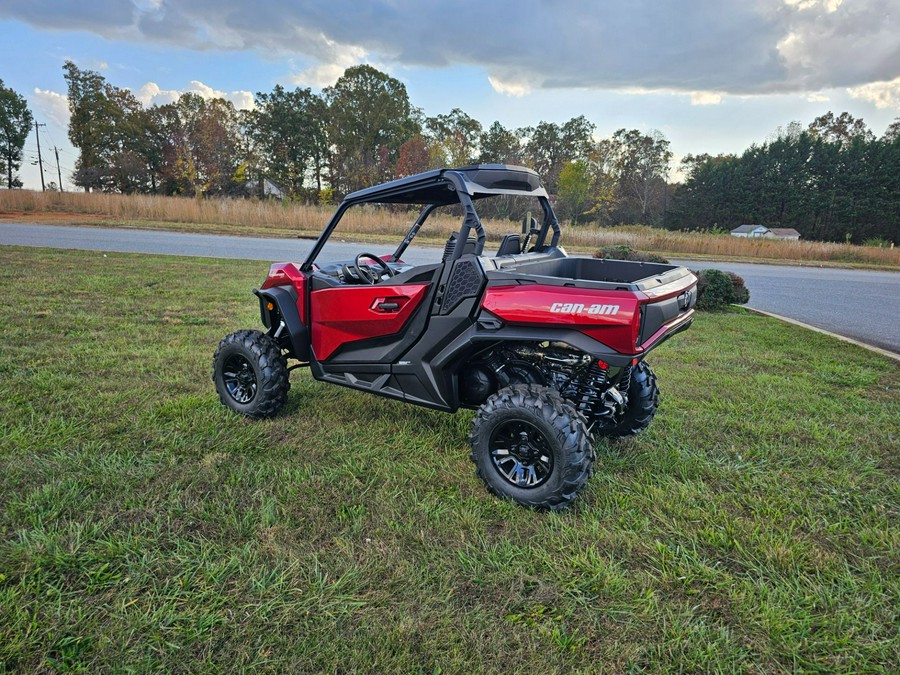 2025 Can-Am Commander XT 700