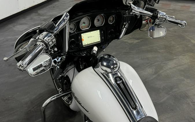 2017 HARLEY DAVIDSON STREET GLIDE SPECIAL