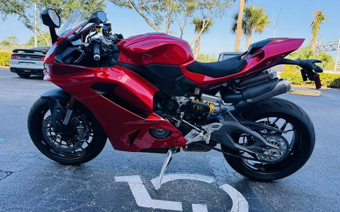 2026 Ducati Panigale V2