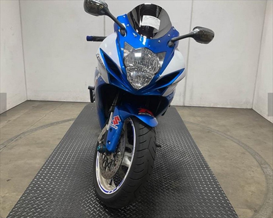 2013 Suzuki GSX-R600™
