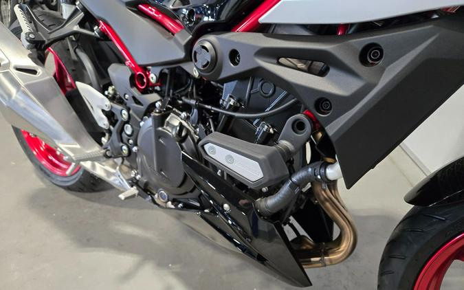 2026 Kawasaki Z500 SE ABS