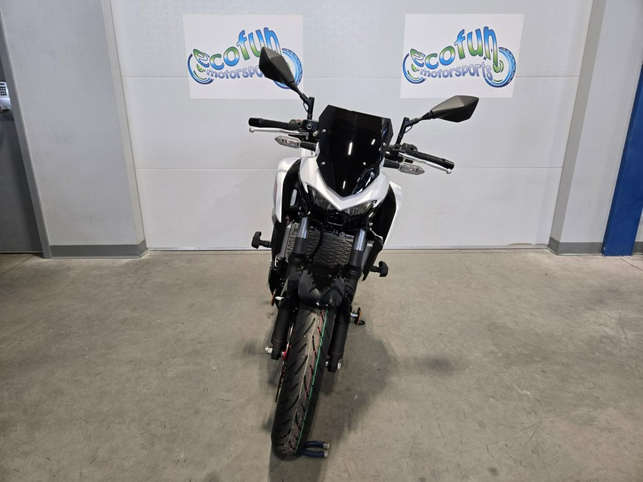2026 Kawasaki Z500 SE ABS