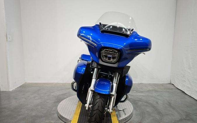 FLHXU 2025 Street Glide™ Ultra