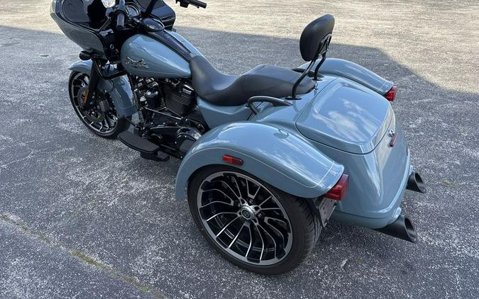 2024 Harley-Davidson® FLTRT - Road Glide® 3