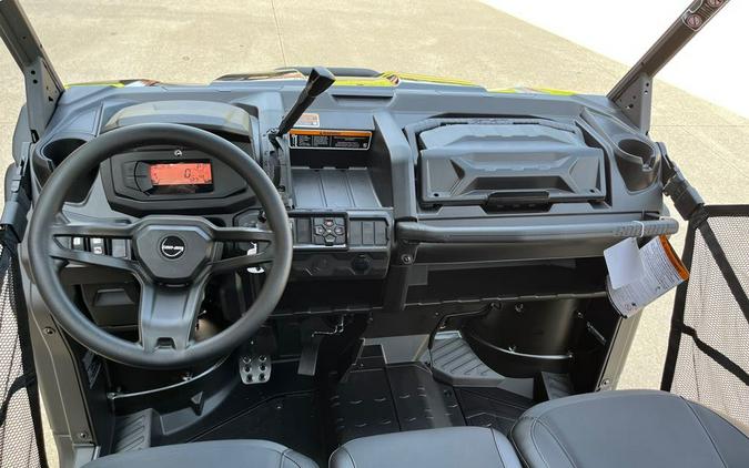 2026 Defender 6X6 XT HD10 Stealth Black - Can-Am