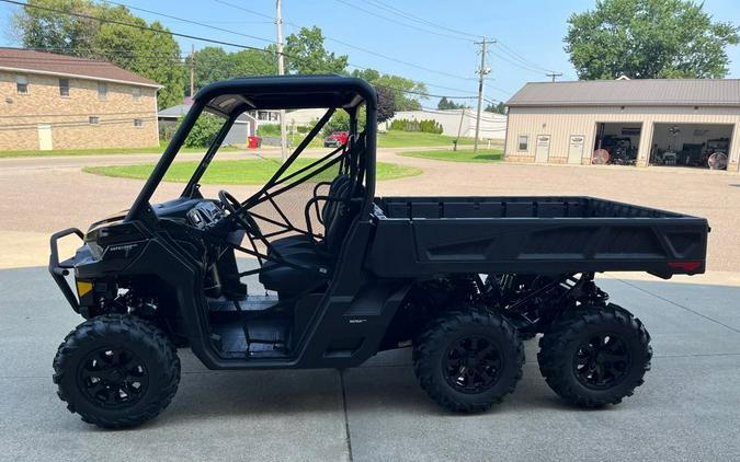 2026 Defender 6X6 XT HD10 Stealth Black - Can-Am