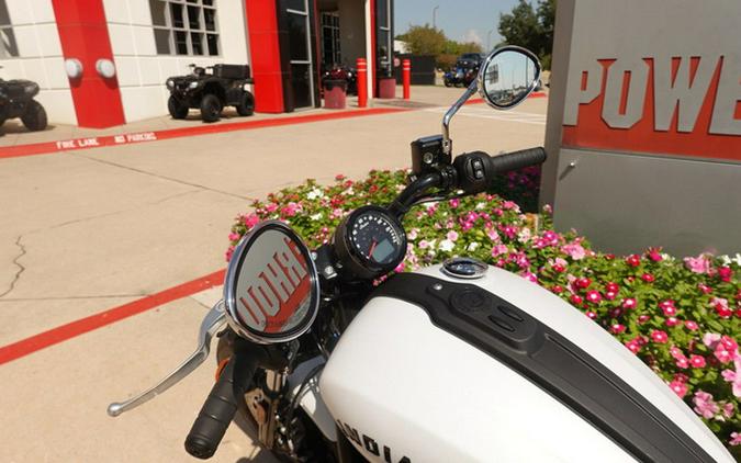 2025 Indian Scout Sixty Bobber Limited Ghost White Metallic Smoke