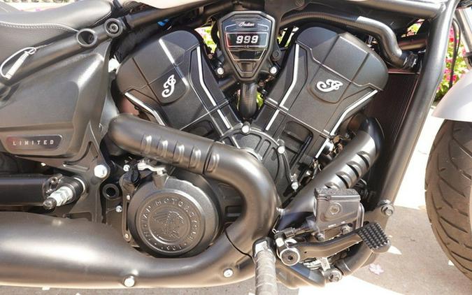 2025 Indian Scout Sixty Bobber Limited Ghost White Metallic Smoke
