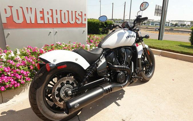2025 Indian Scout Sixty Bobber Limited Ghost White Metallic Smoke