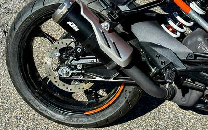 2022 KTM RC 390