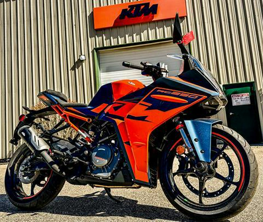 2022 KTM RC 390