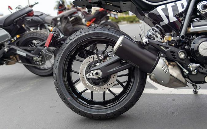 2025 Ducati Scrambler Icon Thrilling Black