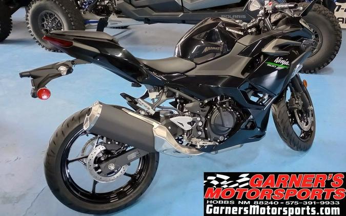 2024 Kawasaki Ninja® 500